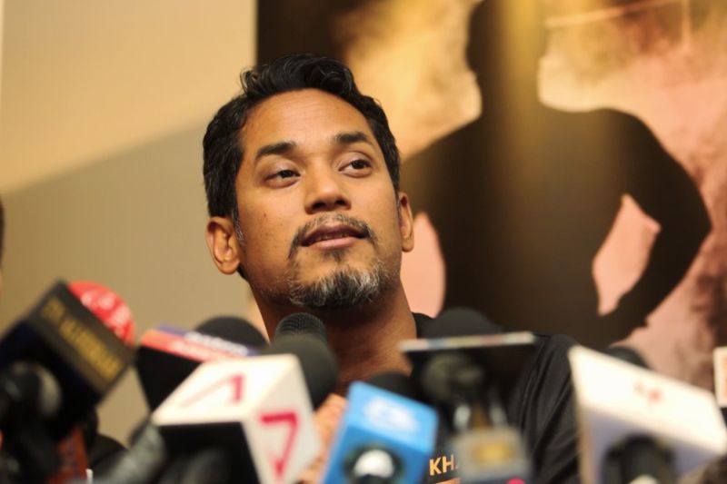 Youth and Sports Minister Khairy Jamaluddin believes that the industry cannot offer a very high pay to engage Malaysians in the u00e2u20acu02dc3D industriesu00e2u20acu2122. u00e2u20acu2022 Picture by  Choo Choy May