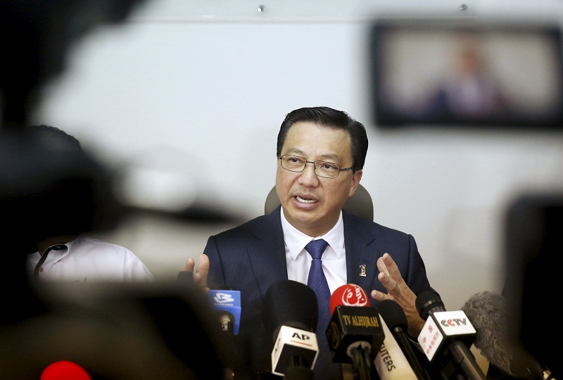 Transport minister Datuk Seri Liow Tiong Lai speaks at a news conference about debris found on a beach in Mozambique that may be from missing Malaysia Airlines flight MH370, in Kuala Lumpur on March 3, 2016. u00e2u20acu201d Reuters pic 