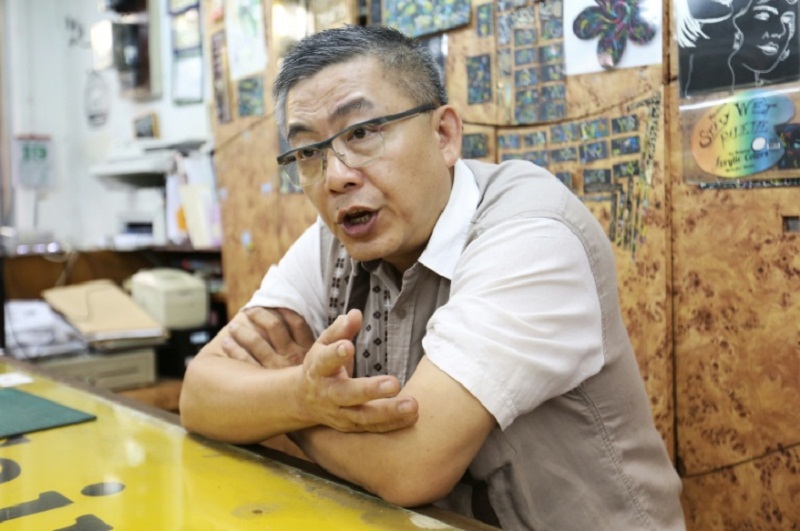 Yap Hoi Leong, 55, said the family-run business always keeps track of and constantly adapts to changing trends in the art world.