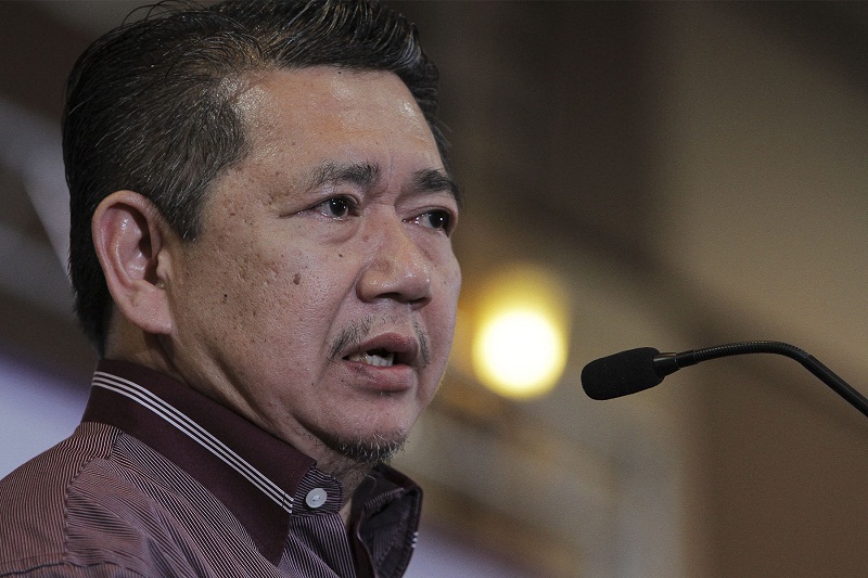 Salahuddin Ayub speaks during the Kongress Rakyat 2016 forum organised by the Save Malaysia movement in Shah Alam, March 27, 2016. u00e2u20acu201d Picture by Yusof Mat Isa