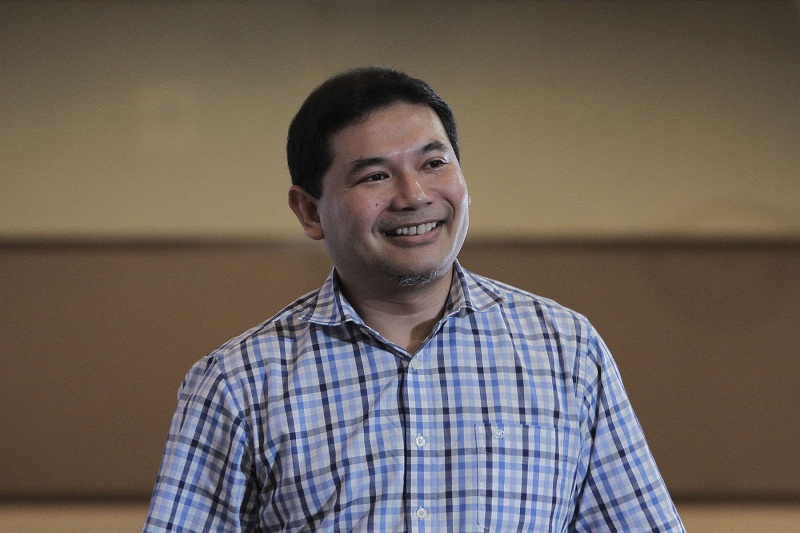 PKRu00e2u20acu2122s Rafizi Ramli attends the Kongres Rakyat 2016 forum organised by the Save Malaysia movement in Shah Alam March 27, 2016. u00e2u20acu201d Picture by Yusof Mat Isa