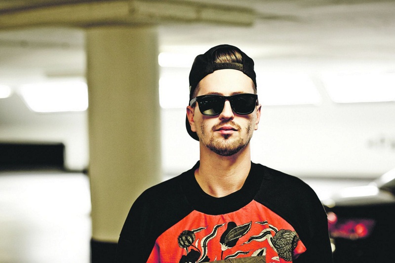 German DJ Robin Schulz will play in Singapore for the very first time on Friday, April 1. u00e2u20acu201d TODAY pic