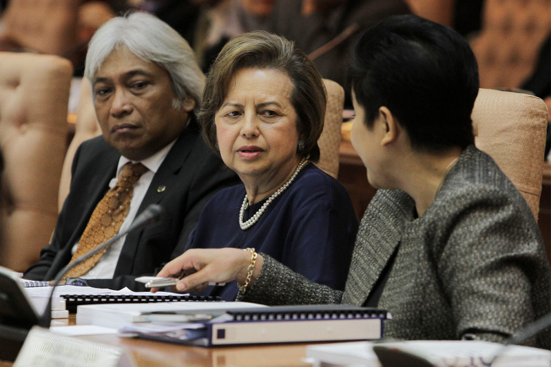 Bank Negara Malaysia Governor Tan Sri Dr Zeti Akhtar Aziz speaking at a press conference in Kuala Lumpur, March 23, 2016. u00e2u20acu201d Picture by Yusof Mat Isa