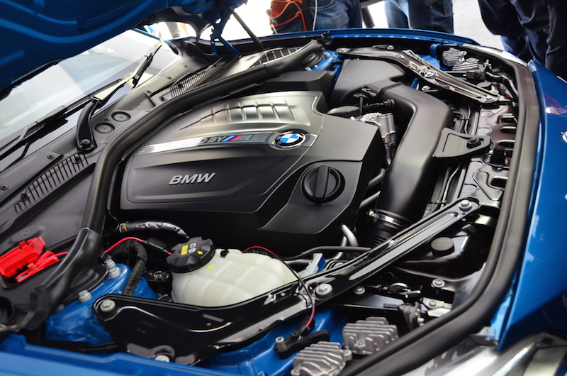 The M2 Coupe comes equipped with an up-rated in-line 6-cylinder engine form the BMW stables. 