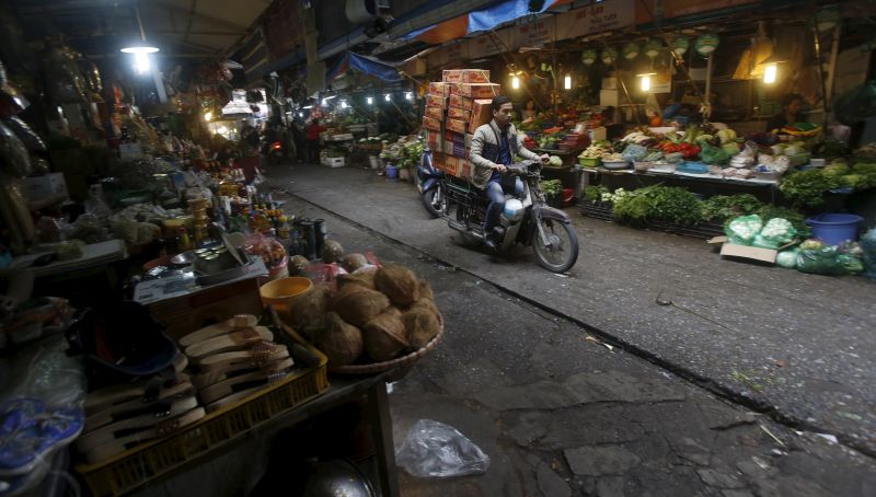 A man transports instant noodles by motorcycle to a market in Hanoi in this December 24, 2015 file photo. u00e2u20acu201d Reuters pic