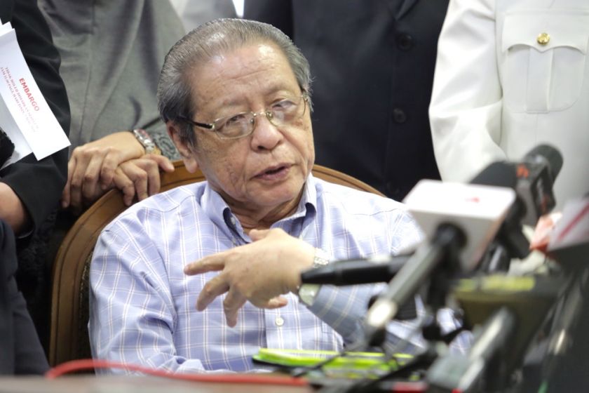 DAP parliamentary leader Lim Kit Siang attends a joint press conference with PKR and Amanah leaders in Kuala Lumpur, March 7, 2016. u00e2u20acu201d Picture by Choo Choy May