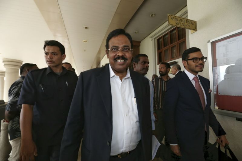 Datuk Seri S. Nallakaruppan arrives at the Jalan Duta High Court Complex, March 22, 2016. u00e2u20acu2022 Picture by Saw Siow Feng