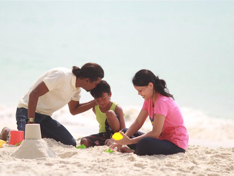 A scene from u00e2u20acu02dcRedhau00e2u20acu2122 that tells the tale of a boy with autism. u00e2u20acu201d Handout via CinemaOnlinen