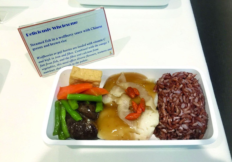To create these Deliciously Wholesome meals across all classes, Singapore Airlines has invested in ingredients like quinoa and brown rice to create this steamed fish in wolfberry sacue with brown rice.