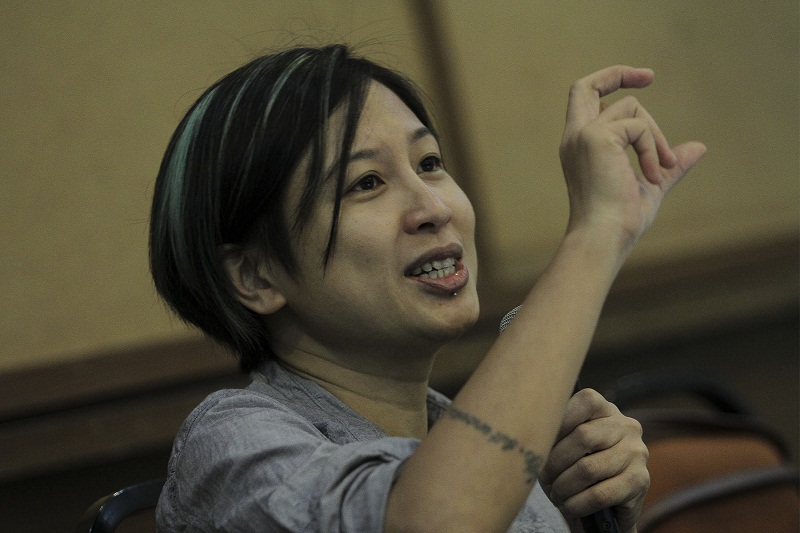 Jac SM Kee speaks at forum titled u00e2u20acu02dcMaqasid Shariah and Womenu00e2u20acu2122s Rightsu00e2u20acu2122 in Kuala Lumpur, April 10, 2016. u00e2u20acu201d Picture by Yusof Mat Isa