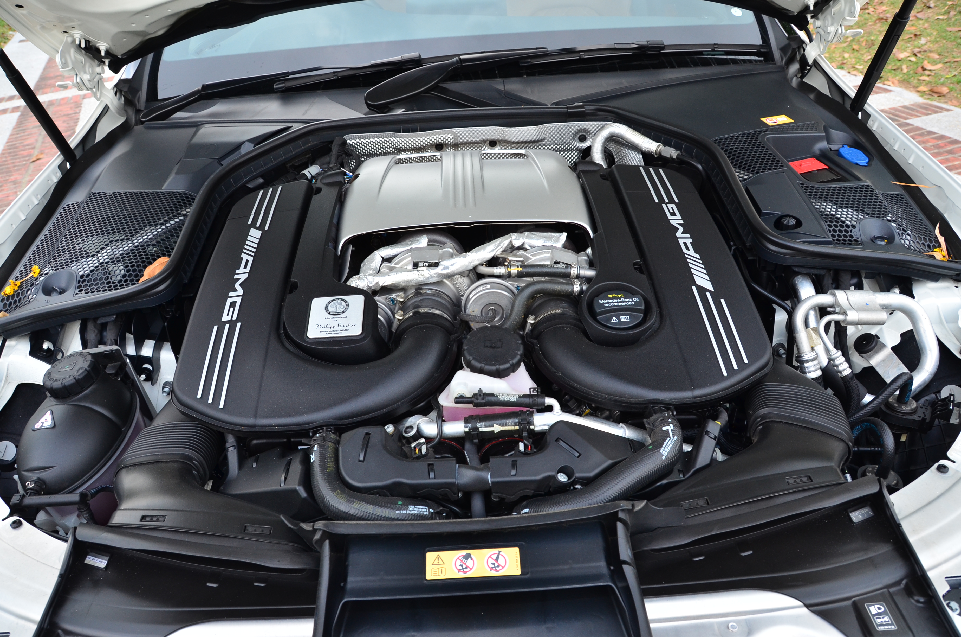 The V8 Biturbo AMG engine produces 476 horsepower, and 650 Nm of torque, available in full from 1,700 rpm onwards.