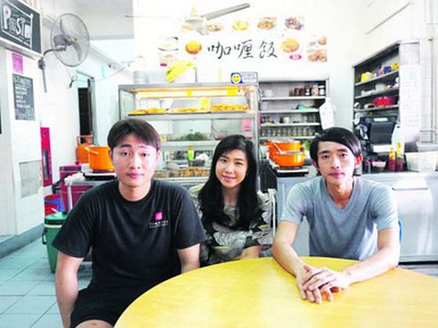 Joel Chia (right) with business partners Deniece Tan and his brother Joshua. u00e2u20acu201d TODAY pic
