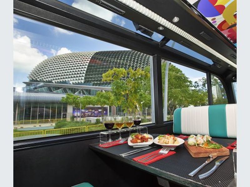 The Singapore GOURMETbus plies a route around the Civic District, Marina Bay and Chinatown.