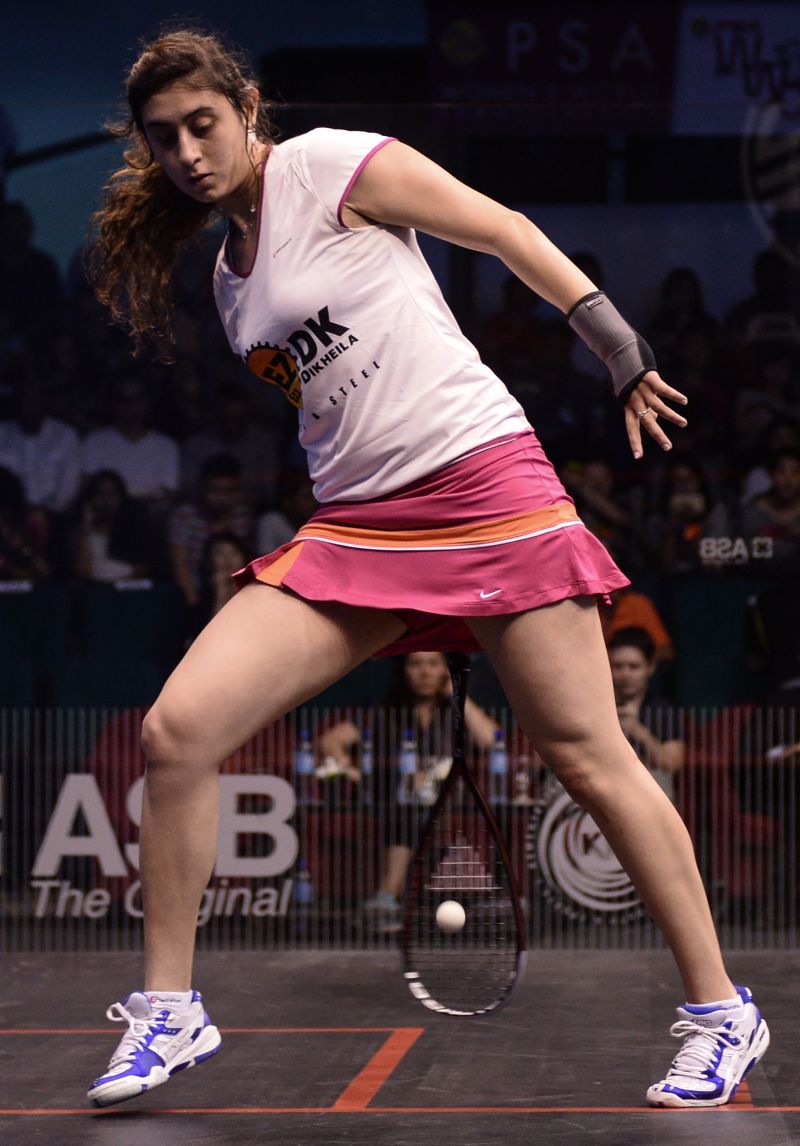 Sherbini shows her adeptness at improvisation with this manoeuvre during warm-up.