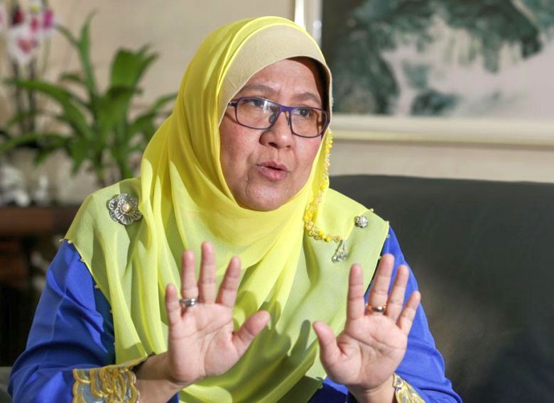 Dengan kepesatan teknologi, kata Datuk Noor Aziah Mohd Awal, risiko gangguan seks boleh dikatakan sifar. u00e2u20acu201d Foto oleh Choo Choy May     