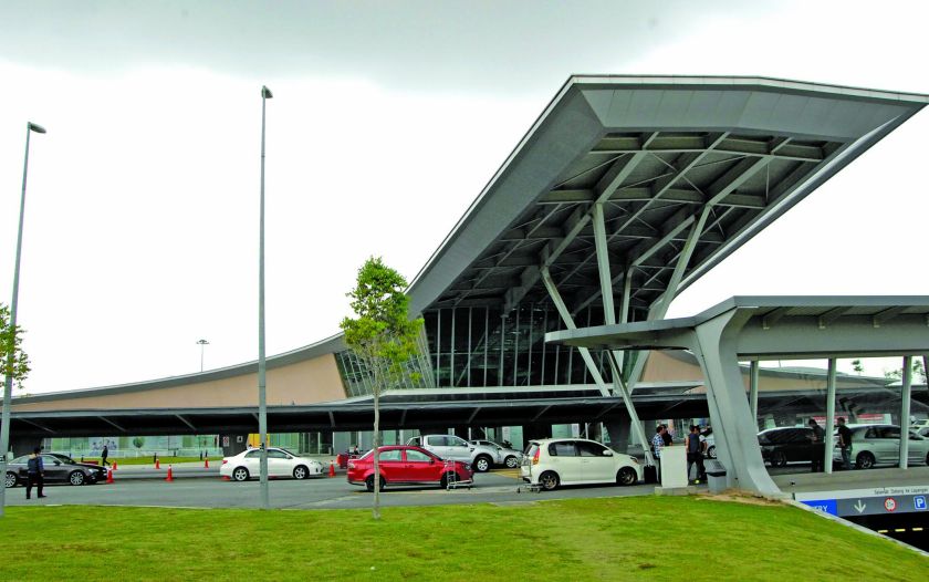 There is plan to upgrade the Senai Airport in anticipation of higher traffic volume. u00e2u20acu201d file pic