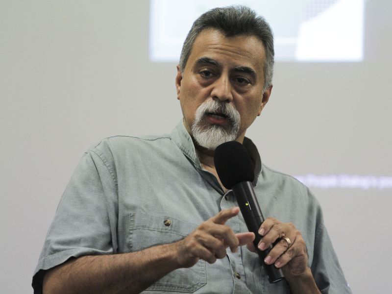 Sociologist Syed Farid al-Attas speaks at the u00e2u20acu02dcArabisationu00e2u20acu2122 forum in Kuala Lumpur. u00e2u20acu2022 Picture by Yusof Mat Isa