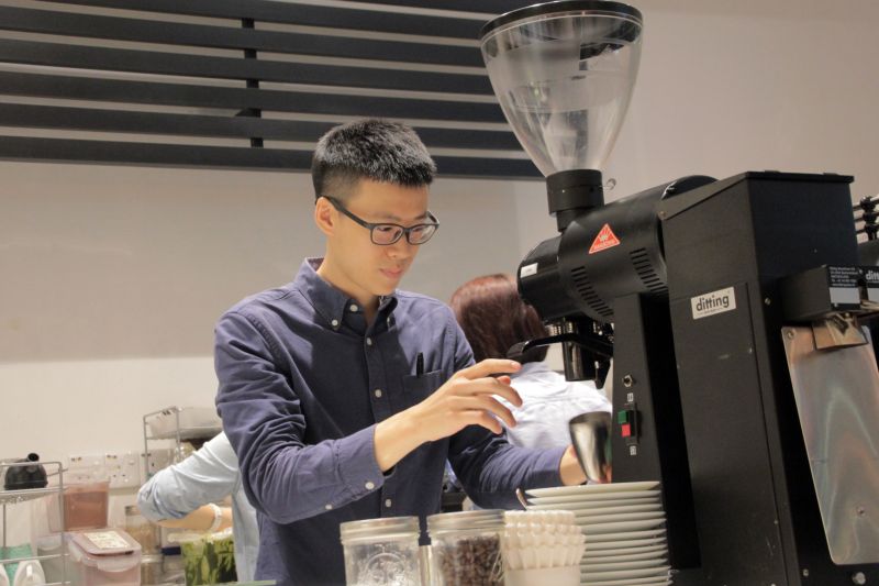 Frank Ee of Frank Laurent Cafe at Udini Square preparing coffee at the cafe. ― Picture by Lionel Yew