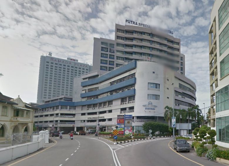 Penjaga gol simpanan Marco Stefan Petrovski, yang tidak sedarkan diri hampir sebulan akibat dipanah petir, meninggal dunia di Hospital Pakar Putra (foto) di Melaka semalam. u00e2u20acu201d Paparan skrin Google 