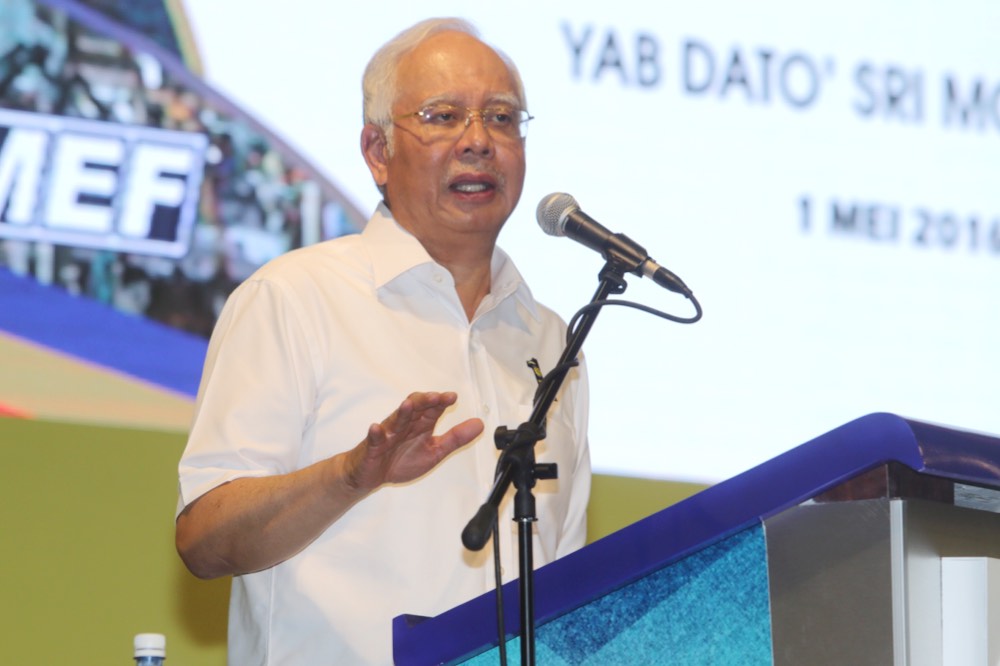 Prime Minister Datuk Seri Najib Razak launches 2016 Workersu00e2u20acu2122 Day celebrations at Putra World Trade Centre (PWTC) in Kuala Lumpur May 1, 2016. u00e2u20acu201d Picture by Choo Choy May