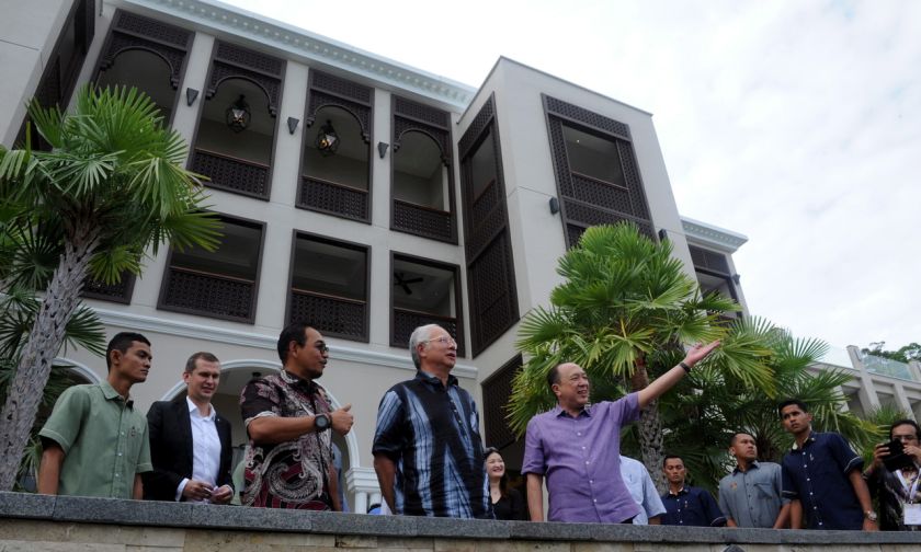 Najib called for the planning of the centre to be carried out in a creative manner at the official opening of the St Regis Hotel in Langkawi earlier yesterday. u00e2u20acu201d Bernama pic