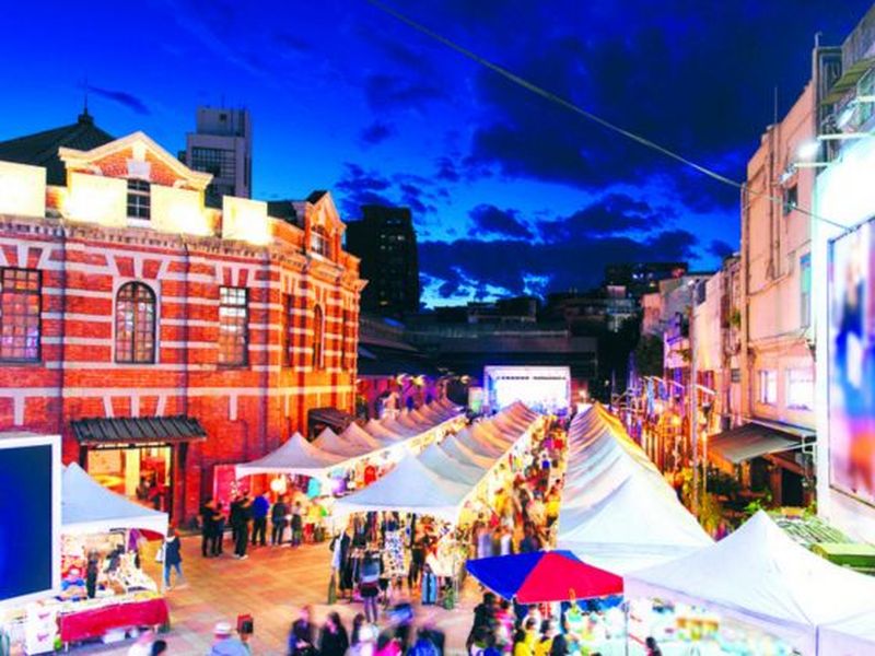 The flea markets at Ximending. u00e2u20acu2022 iStock pic/TODAY