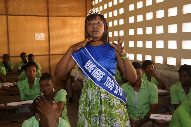 Togou00e2u20acu2122s reigning u00e2u20acu02dcVirgin Queenu00e2u20acu2122 Pascaline Boukari Kombatu00c3u00a9 gives a talk to students in a classroom in the capital, Lome, on February 23, 2016. u00e2u20acu201d AFP pic