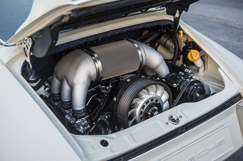 ‘Newcastle’ boasts a 4.0-liter engine with 390hp developed Ed Pink Racing Engines.