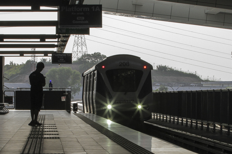 An LRT train pulling in at a station June 30, 2016. u00e2u20acu201d Picture by Yusof Mat Isa