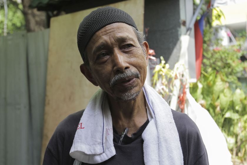 The popular but shy Abu Bakar Muhamad, 70, better known as Pak Hassan, the man behind the famous Pak Hassan Bubur Lambuk stall on Jalan Raja Abdullah, Kampung Baru. 