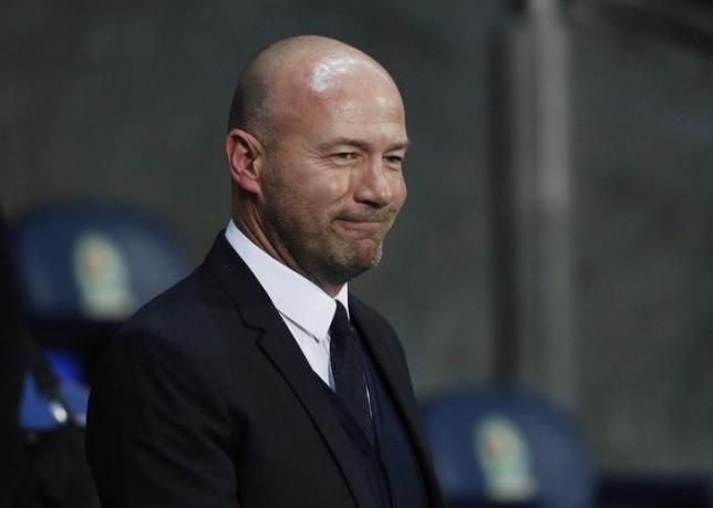 Blackburn Rovers v Nottingham Forest - Sky Bet Football League Championship - Ewood Park - 14/12/15 Former Blackburn Rovers player Alan Shearer introduced to the crowd ahead of the game Mandatory Credit: Action Images / Craig BroughLivepic
