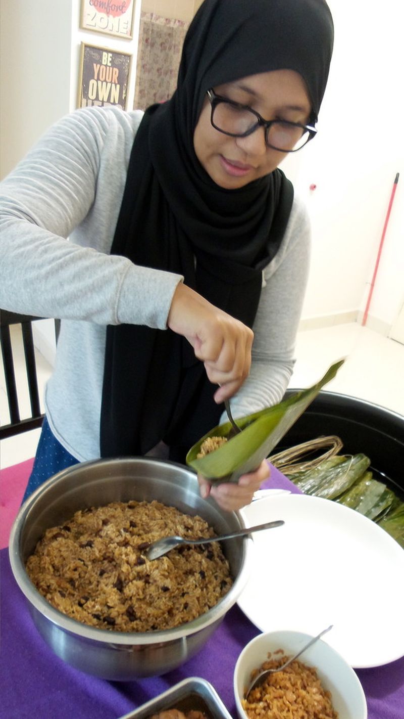At first, Siti Rafitah only wanted to make the Kuih Chang that were halal to get a taste of the delicacy and never imagined the changes she made in the recipe has created a demand for them. — Bernama pic