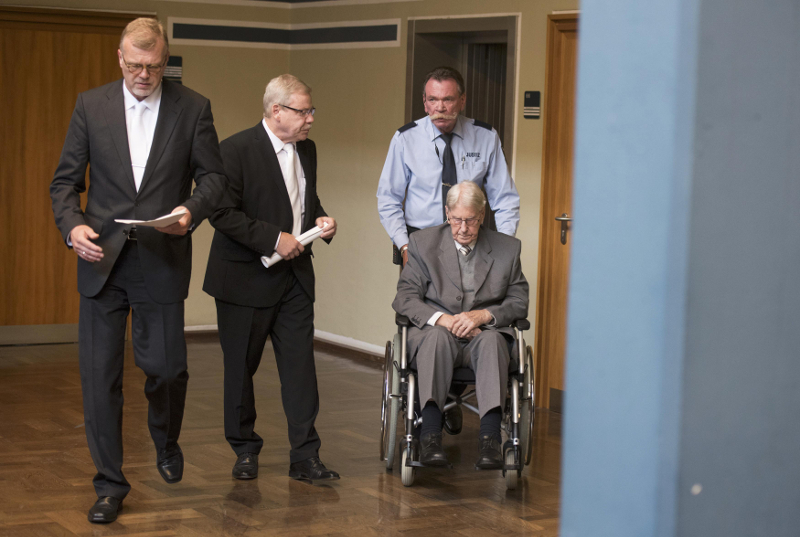 Defendant Reinhold Hanning, a 94-year-old former guard at Auschwitz death camp, arrives in a courtroom before his verdict in Detmold, Germany, June 17, 2016. u00e2u20acu201d Reuters pic