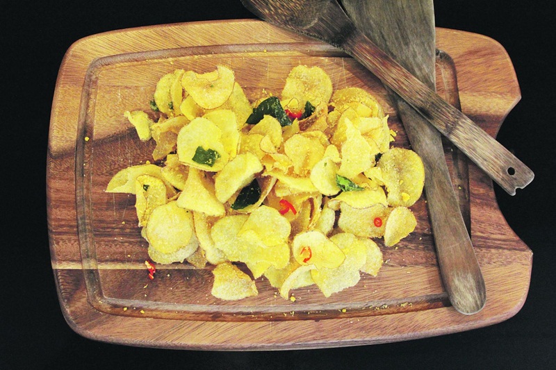 These salted egg yolk-coated potato chips are available from The Golden Duck’s online stores and in Pasarbella. — Picture courtesy of The Golden Duck