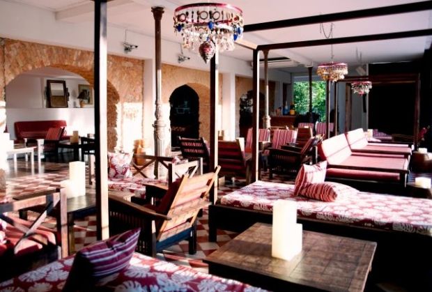 Bar at ool at hotel Santa Teresa, Rio de Janeiro, July 24, 2016. — Afp-Relaxnews pic