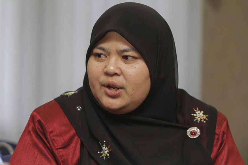Gender bias behind negative views of Shariah courts, says female judge ...