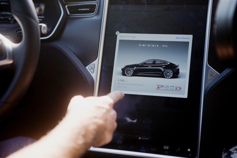 The Tesla Model S version 7.0 software update containing Autopilot features is demonstrated during a Tesla event in Palo Alto, California October 14, 2015. u00e2u20acu201d Reuters pic 