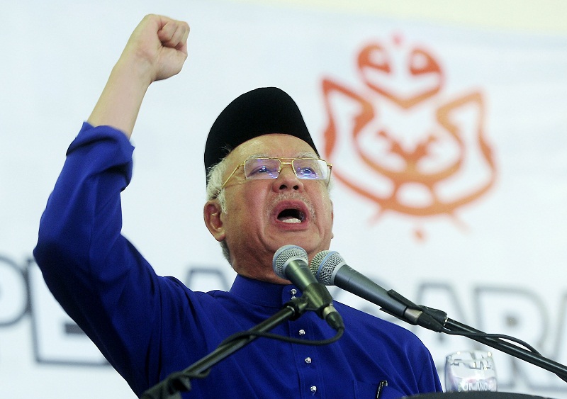 Prime Minister Datuk Seri Najib Razak speaks during the simultaneous delegates meeting of all Selangor Umno divisions at Mara, in Sepang Aug 6, 2016. u00e2u20acu201d Bernama pic