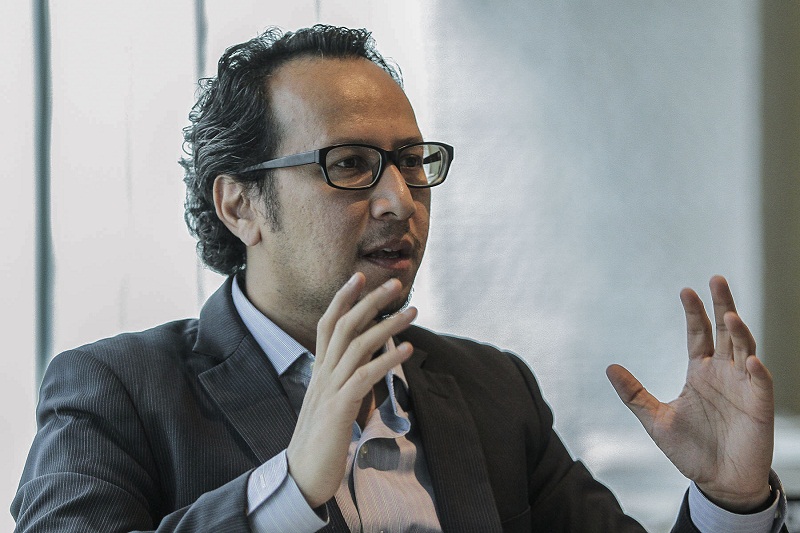 Khazanah Research Instituteu00e2u20acu2122s Director of Research Dr Muhammed Abdul Khalid says wage growth in Malaysia is actually in the negative. u00e2u20acu201d Picture by Yusof Mat Isa