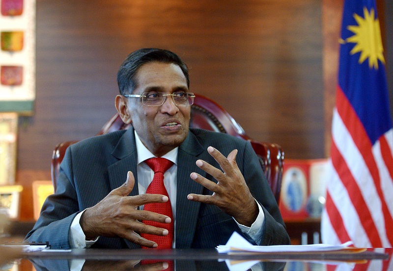 Health Minister Datuk Seri Dr S.Subramaniam speaks to Bernama at his office in Putrajaya Aug 5, 2016. u00e2u20acu201d Bernama pic