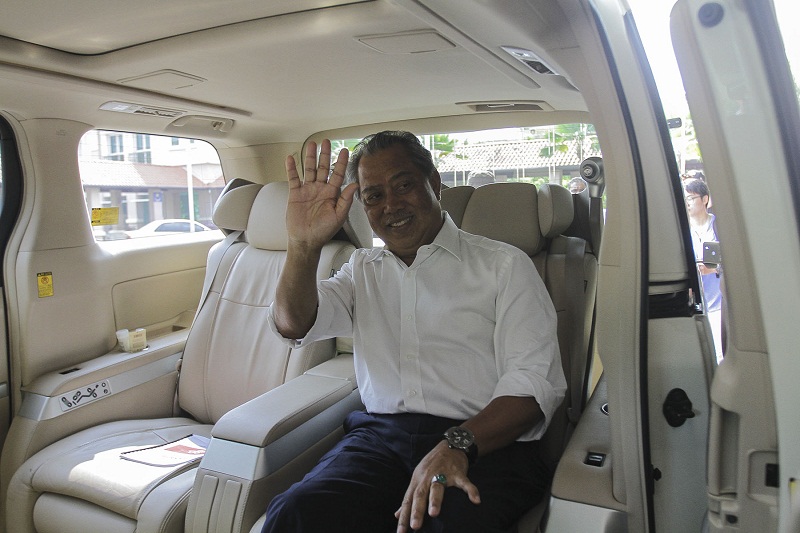 Tan Sri Muhyiddin Hj Mohd Yassin leaves after submitting the registration form for u00e2u20acu02dcParti Pribumi Bersatu Malaysiau00e2u20acu2122 at the Registrar of Societies, in Putrajaya Aug 9, 2016. u00e2u20acu201d Picture by Yusof Mat Isa
