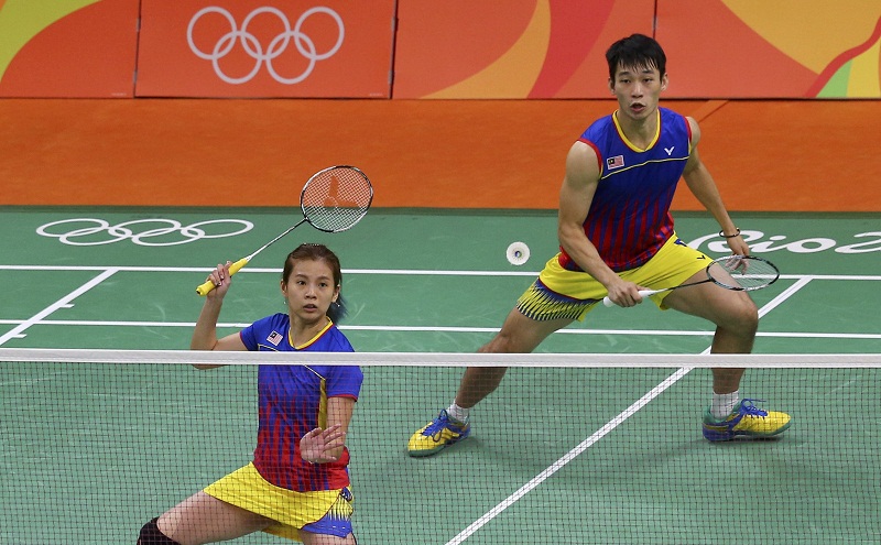 Chan Peng Soon and Goh Liu Ying play against Robert Mateusiak and Nadiezda Zieba of Poland during their badminton mixed doubles quarterfinals at the Rio Olympics, Rio de Janeiro, Brazil Aug 15, 2016. u00e2u20acu201d Reuters pic