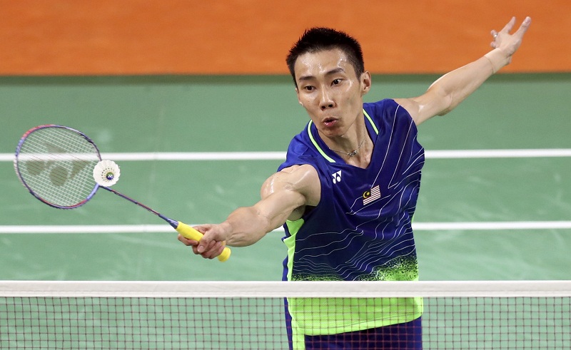 Datuk Lee Chong Wei of Malaysia plays against Chen Long of China during the menu00e2u20acu2122s singles final match in Rio de Janeiro, Brazil Aug 20, 2016. u00e2u20acu201d Reuters pic