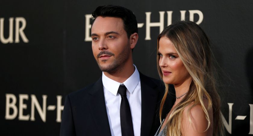 Cast member Jack Huston and model Shannan Click pose at the premiere for the movie u00e2u20acu02dcBen-Huru00e2u20acu2122 at TCL Chinese theatre in Hollywood, California August 17, 2016. u00e2u20acu2022 Reuters pic