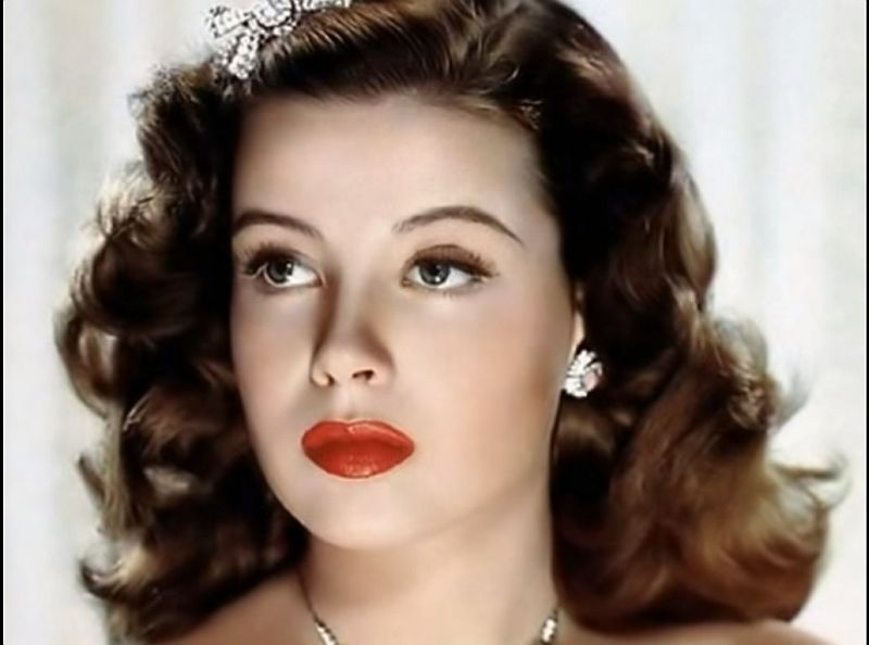 A versatile singer from a show business family, Glora DeHaven thrived in Hollywood musicals until the genre fell out of fashion in the 1950s. u00e2u20acu201d Screengrab from YouTube