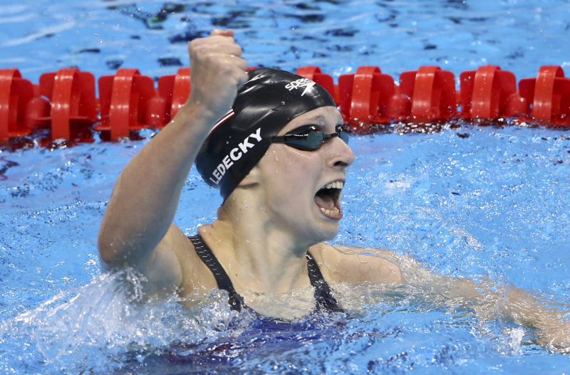 Katie Ledecky of USA celebrates after setting a new world record for the womenu00e2u20acu2122s 400m freestyle, August 8, 2016. u00e2u20acu201d Reuters pic