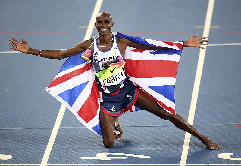 Gold medalist Mo Farah of Britain celebrates his 5000m win at the Olympic Stadium in Rio de Janeiro, August 21, 2016. u00e2u20acu2022 Reuters pic