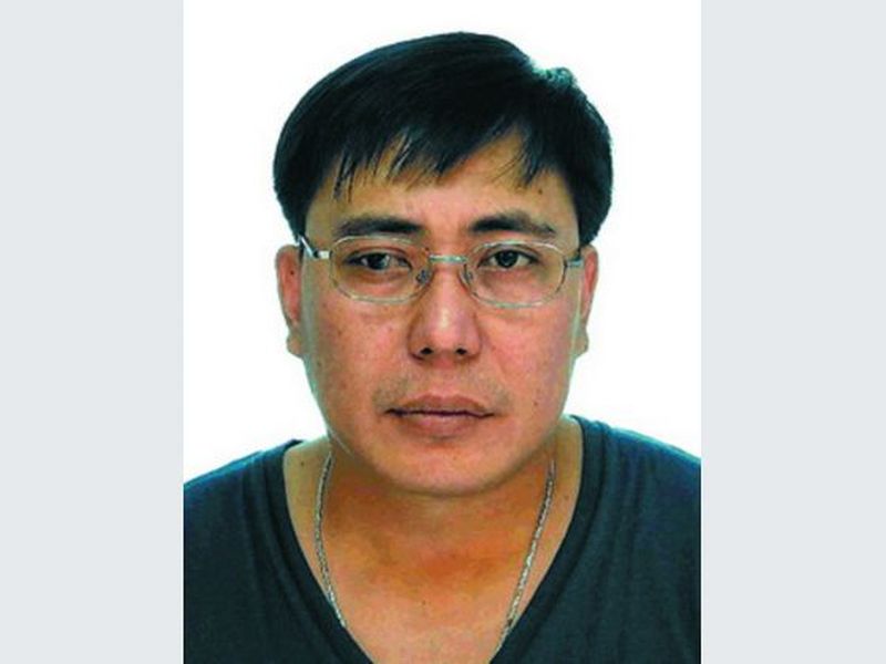 Triad leader Tan Chor Jin was convicted in May 2007 for firing six pistol rounds u00e2u20acu201d five of which hit Lim u00e2u20acu201d with the intent of injuring his victim, and was sentenced to death. u00e2u20acu2022 TODAY pic