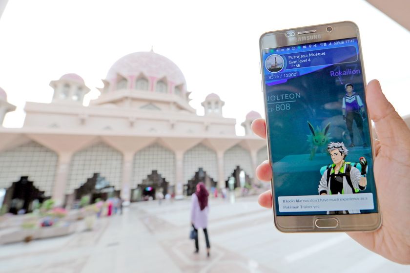 Tidak Sensitif u00e2u20acu00a6 Itulah perkataan yang sesuai digambarkan berkenaan aplikasi permainan yang menjadi kegilaan masyarakat masa kini, u00e2u20acu02dcPokemon Gou00e2u20acu2122 apabila menjadikan Masjid Putra sebagai lokasi pencarian karektor permainan itu. u00e2u20acu201d Foto Bernama