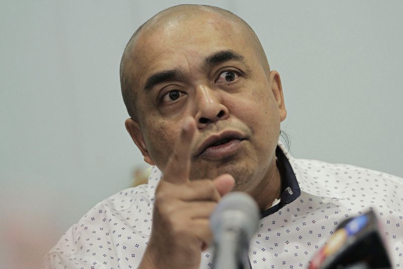 Datuk Shamsubahrin Ismail speaks during a press conference in Kuala Lumpur August 12, 2016. u00e2u20acu201d Picture by Mohd Yusof Mat Isa 